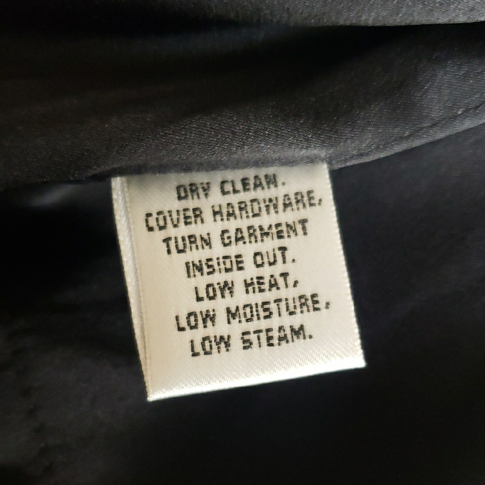 St. John Elegant Black SANTANA One-Shoulder Dress.SZ 6. - Picture 7 of 10